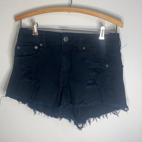🌙American Eagle black ripped jean shorts! - Picture 2 of 8